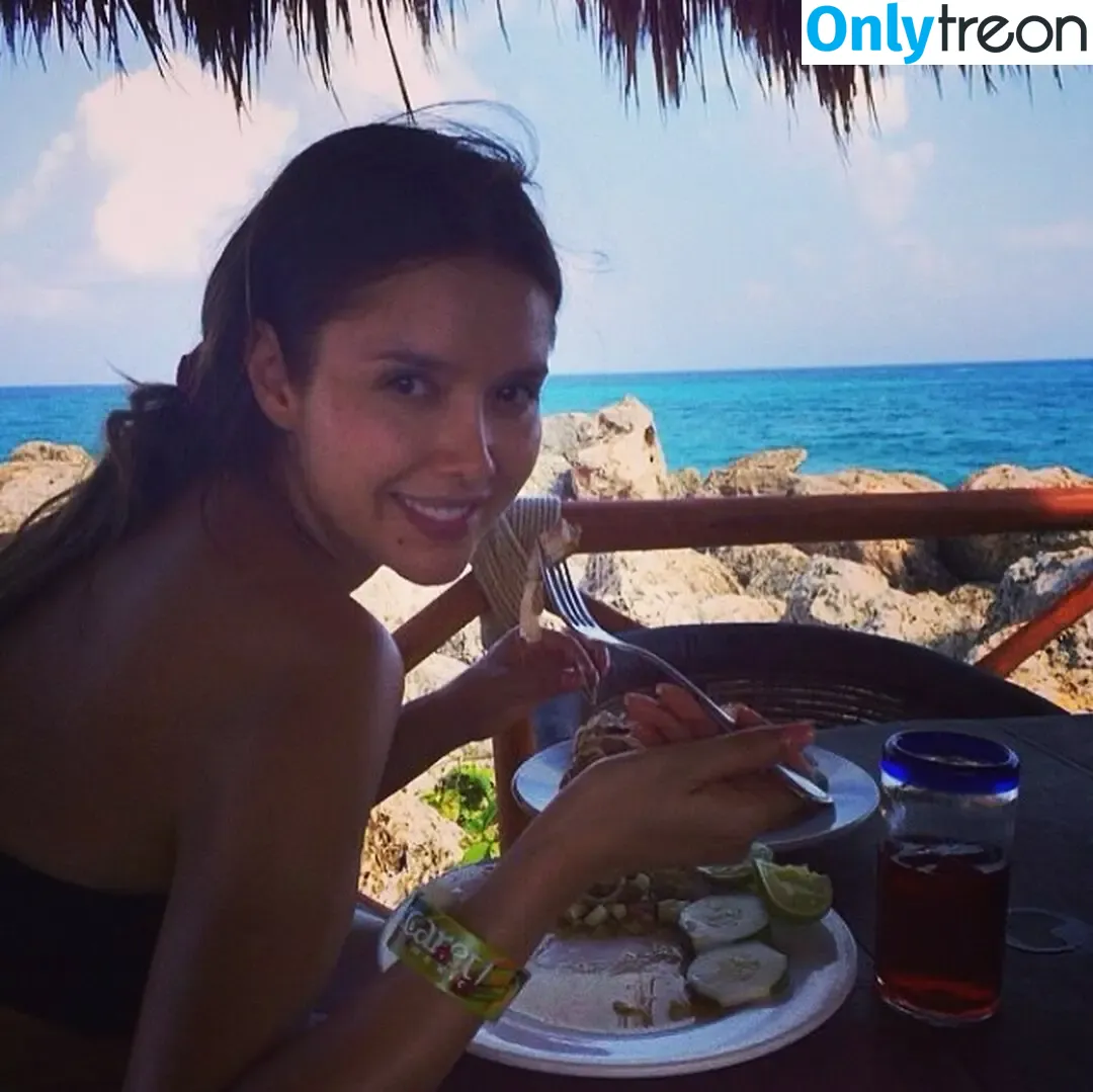 Marlene Favela голая photo #0455 (marlenefavela)