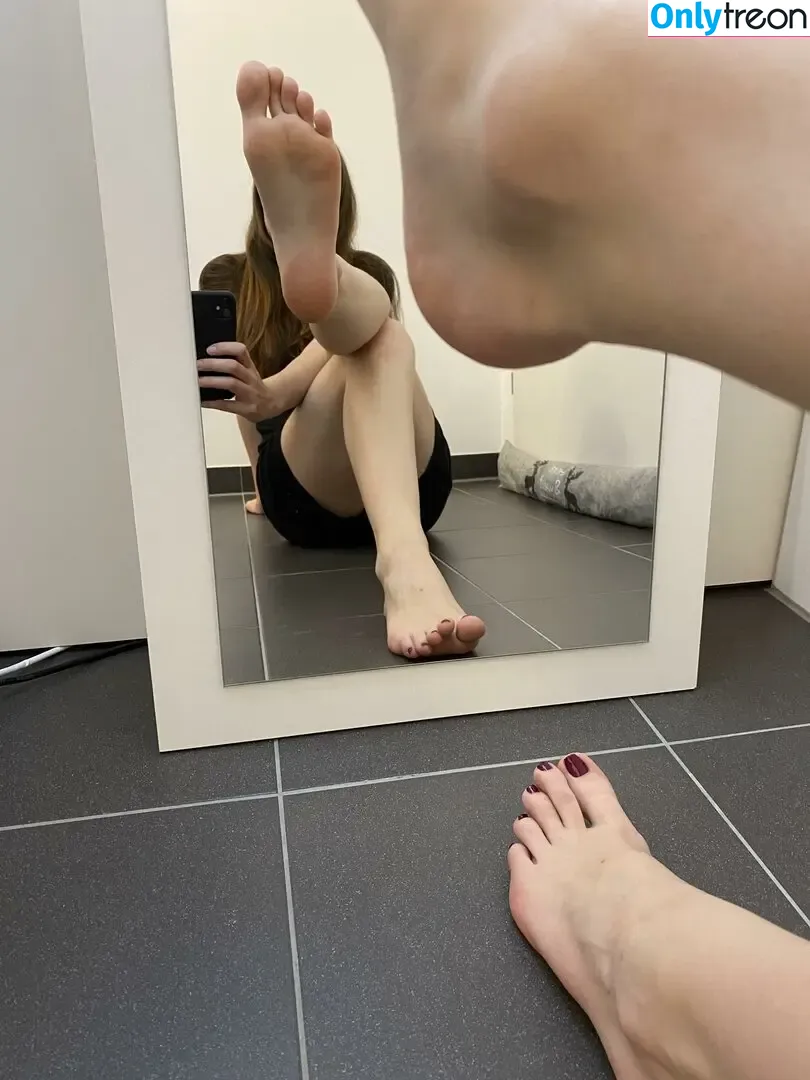 marleysfeetworldx nude photo #0028 (worldmeetmarley)