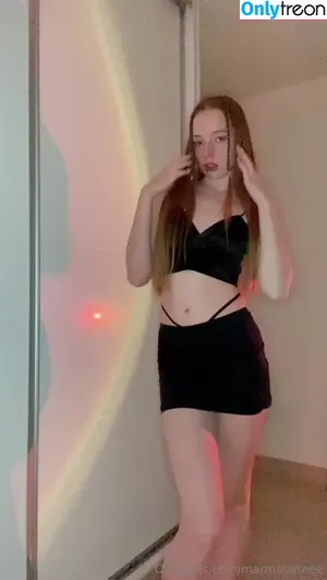  nude photo #0007