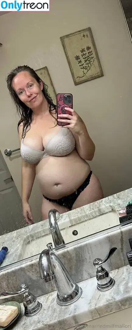 marriedmilfmallori nude photo #0094 (marriedcouple_2016)