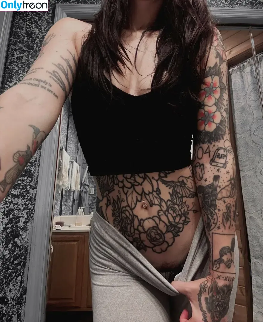 Mars.girl nude photo #0014 (Spoo_Kay / leagueofwhor3s)
