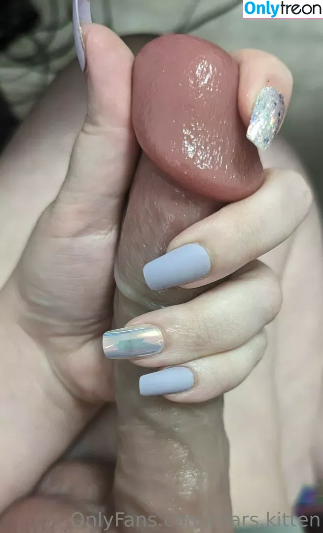 mars.kitten nude photo #0121 (marskitten70)