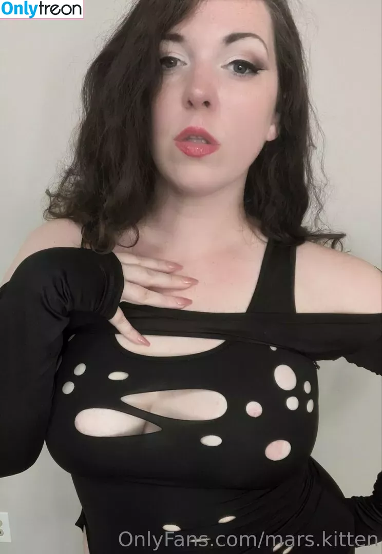 mars.kitten nude photo #0122 (marskitten70)