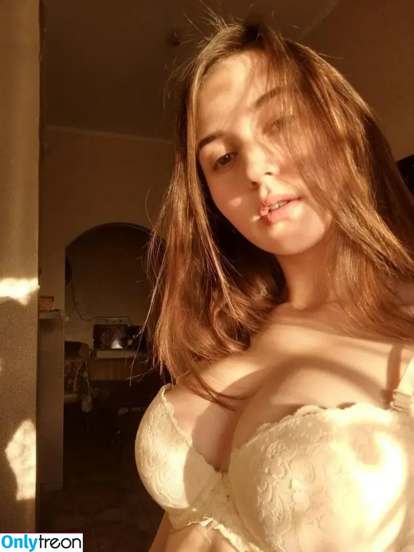 Marta Ulianova nude photo #0018 (Marta Ulianova)