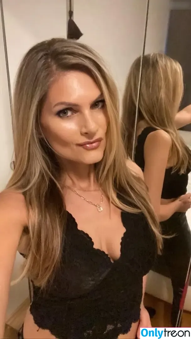 Martina Kaiser голая photo #0021 (martinakaiser)