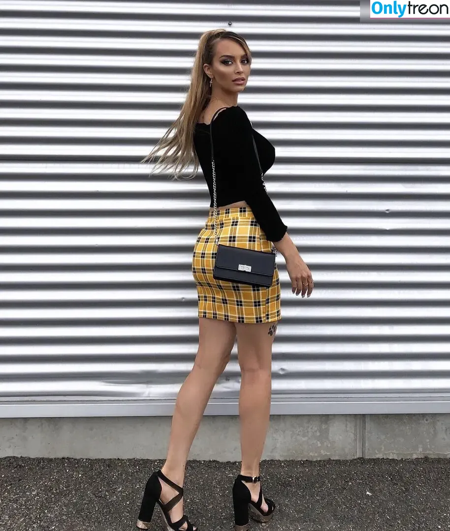 Martina Lackner ehem. Barbierella голая photo #0047 (martina__lackner)