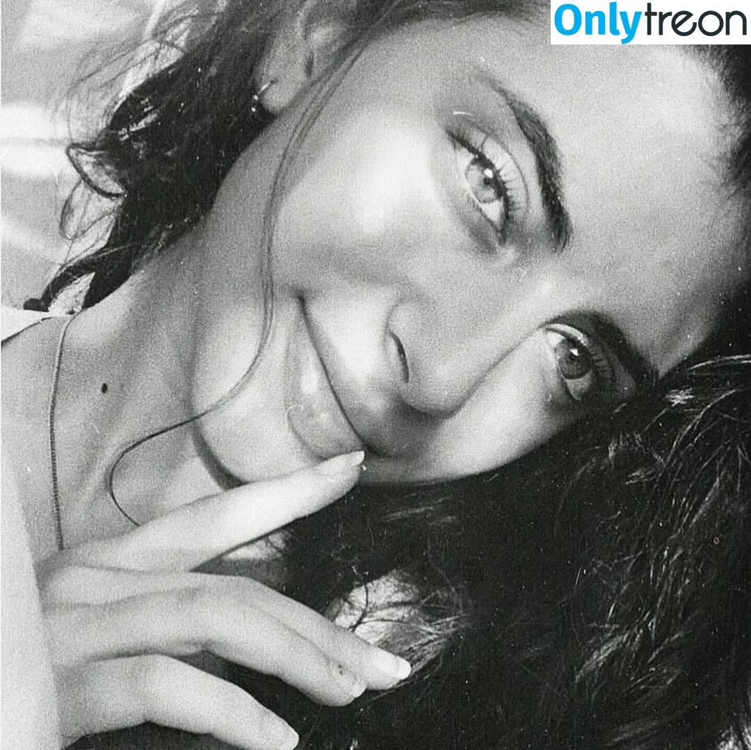 Martina Miticocchio nude photo #0032 (Ittakestoo / Venison.eyes / martinamiticocchio)