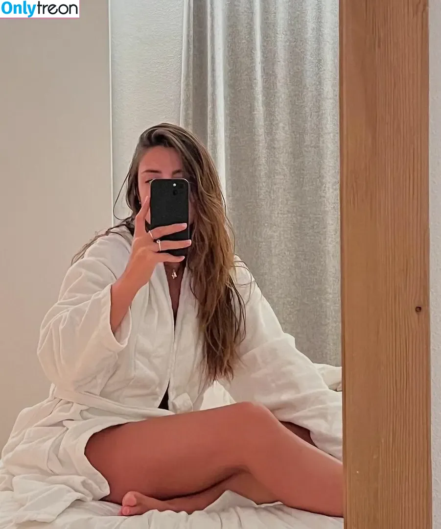 Martina Vendali nude photo #0010 (martinavnd)