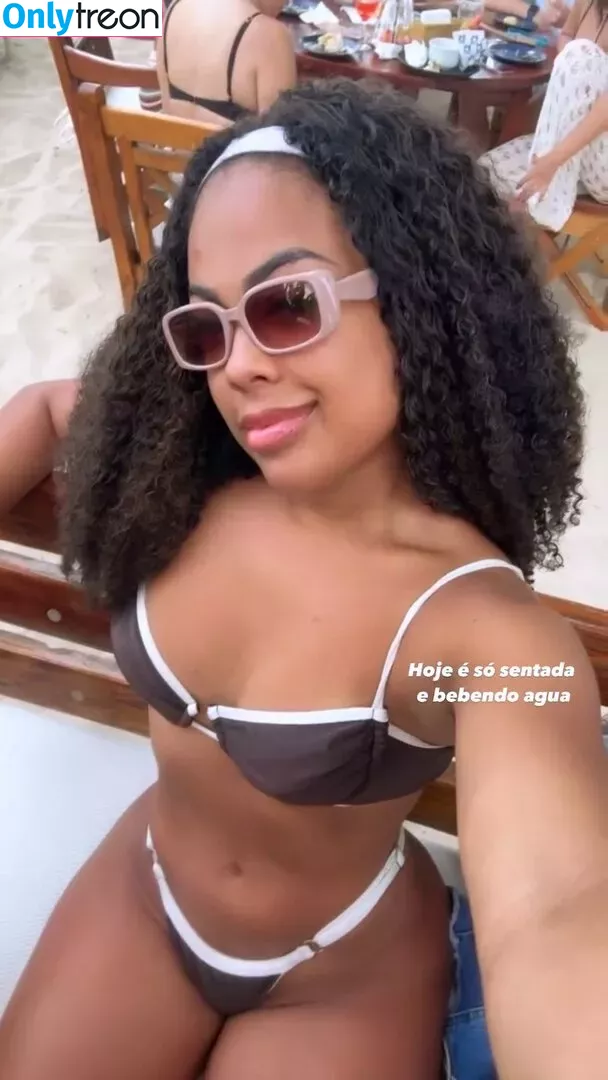 Marvvila nude photo #0096 (Marvvila)