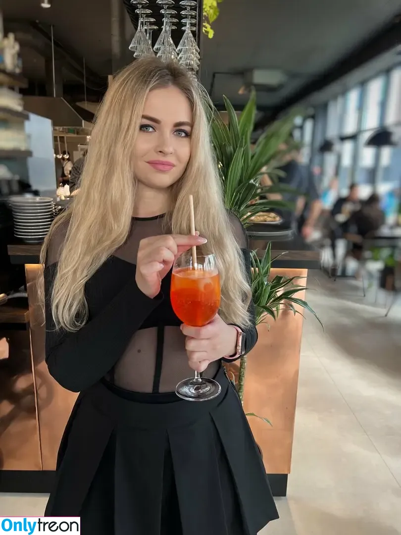 mary_faraay голая photo #0004 (mary.faraay)