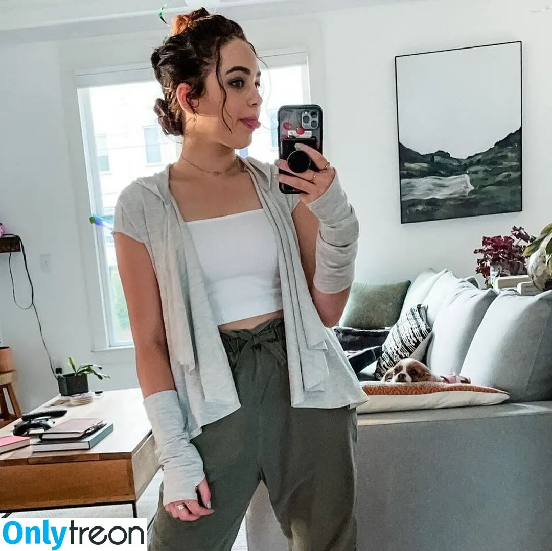 Mary Mouser nude photo #0020 (missmarymmouser)