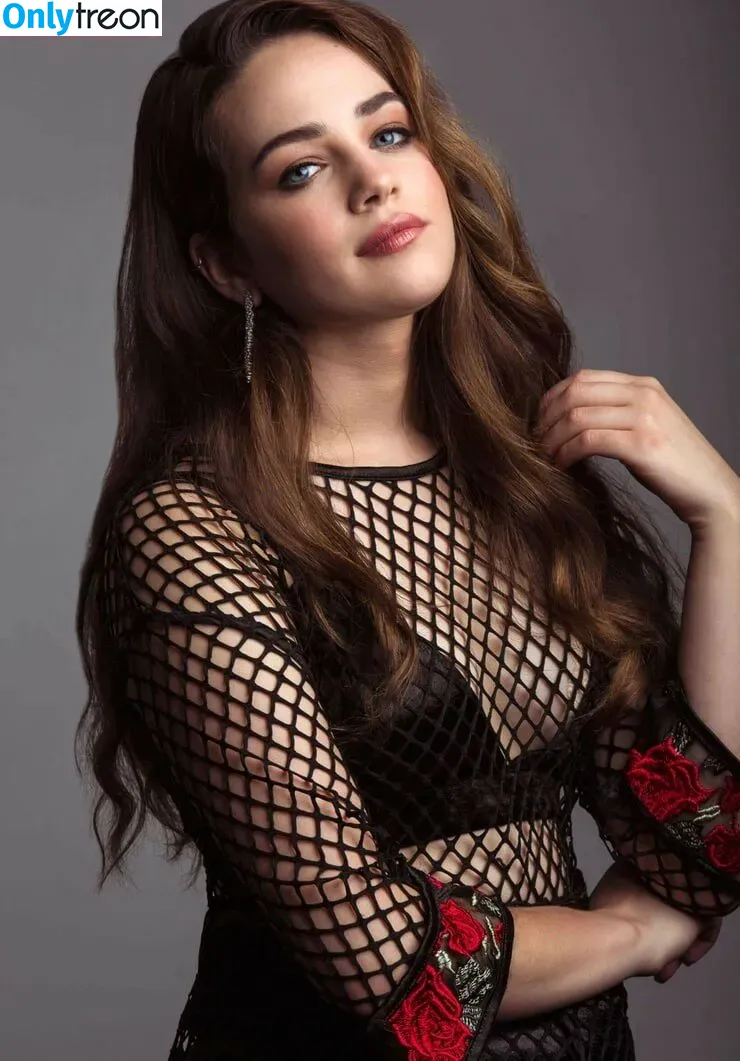 Mary Mouser голая photo #0090 (missmarymmouser)