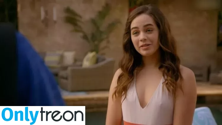 Mary Mouser nude photo #0107 (missmarymmouser)