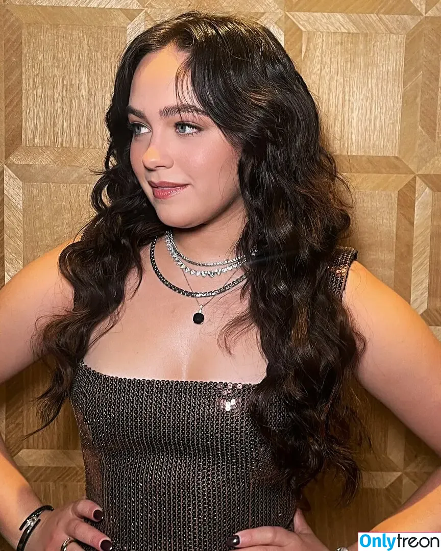 Mary Mouser голая photo #0263 (missmarymmouser)