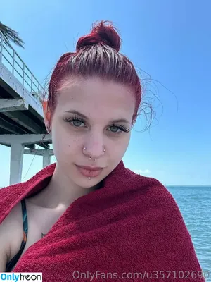 mary_nixxx_vip / mikmakpaddywag nude photo #0003