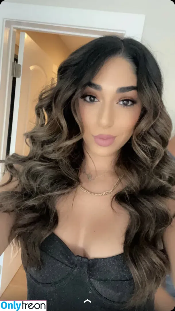 Mary Noura голая photo #0013 (marynouraa / princessjasmine3)