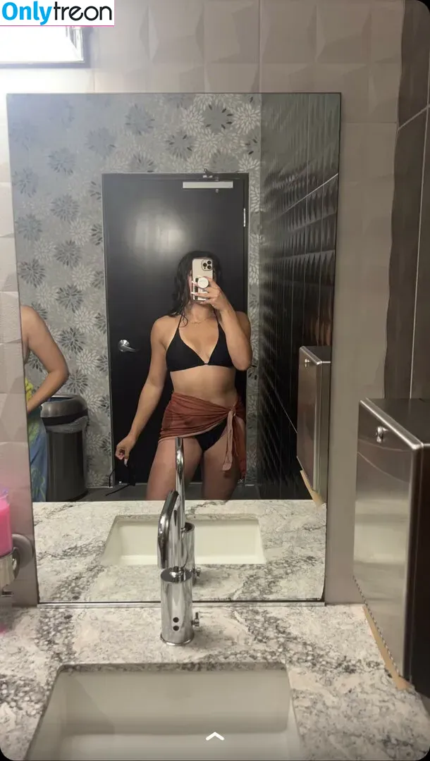 Mary Noura голая photo #0052 (marynouraa / princessjasmine3)