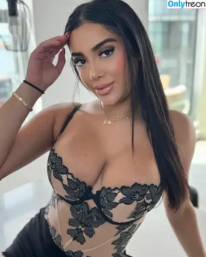 Mary Yousefi / Spicyymimi nude photo #0045