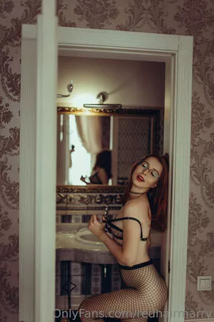 maryfoxyy / Mary Foxy redhead / kisstheredfox / maryfoxpottery nude photo #0011
