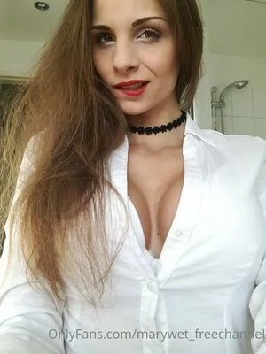 marywet_freechannel / itstacticaltimesomewhere nude photo #0058