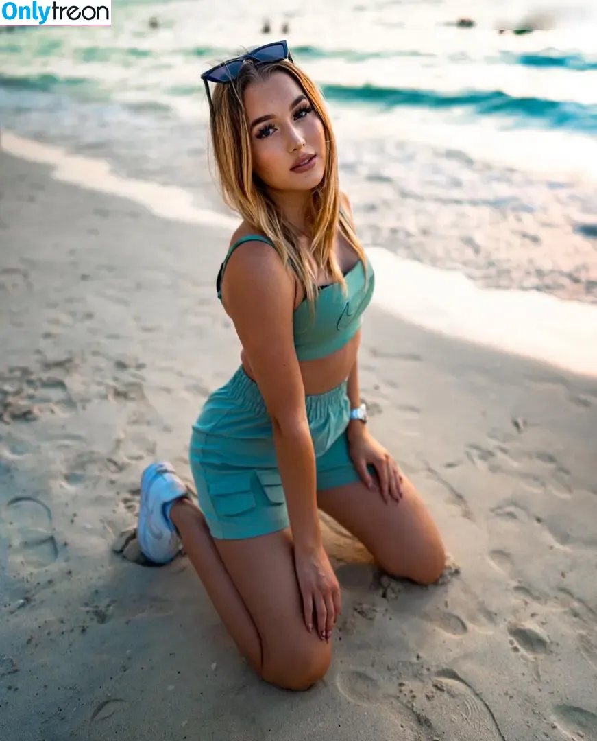 Maryyhx nude photo #0162 (maaryy_x33 / mary-x)