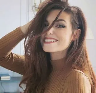 Marzia Kjellberg / itsmarziapie фото голая #0009