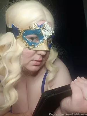 maskedlibrarian / maskedlibrary nude photo #0062