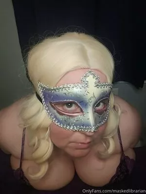 maskedlibrarian / maskedlibrary nude photo #0076