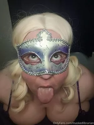maskedlibrarian / maskedlibrary nude photo #0079