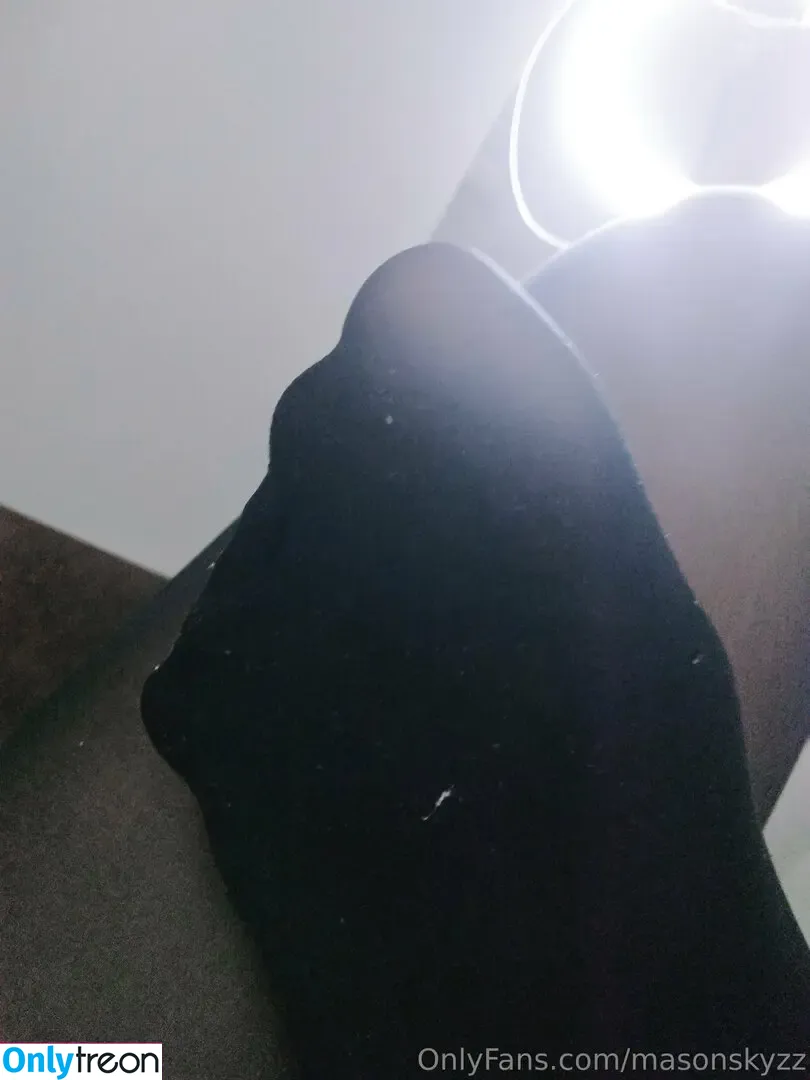masonskyzz nude photo #0070 (masonskyzz)