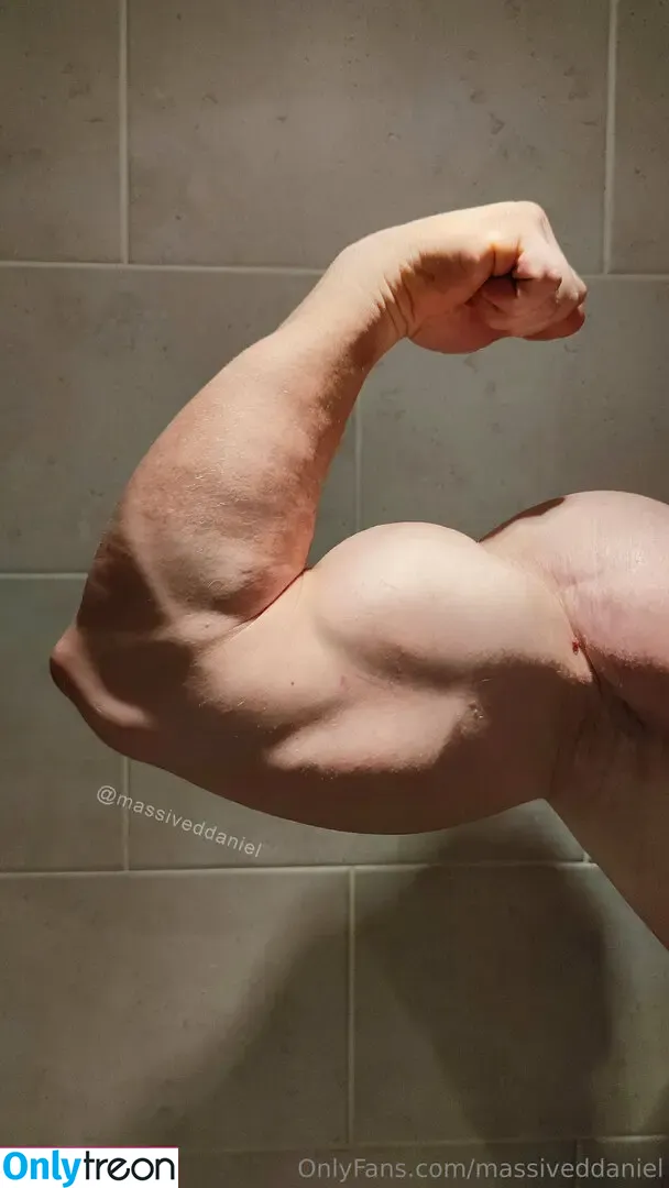 massiveddaniel голая photo #0012 (massive._d)