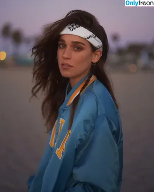Matilda Lutz / matildalutz фото голая #0030