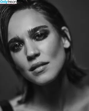 Matilda Lutz / matildalutz nude photo #0055