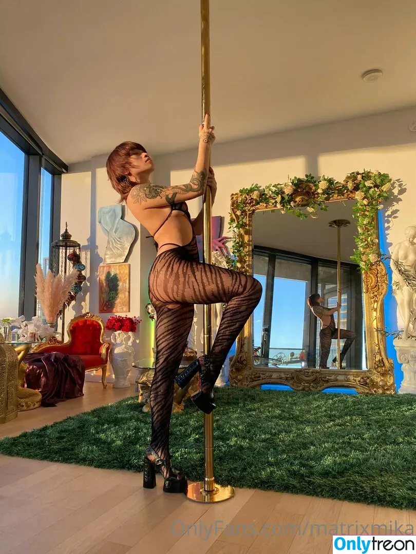Matrixmika голая photo #0316 (ARIESV3NUS / Ariesvenus / Thiccuslyrata / Venusmatrix / matrixmicah)