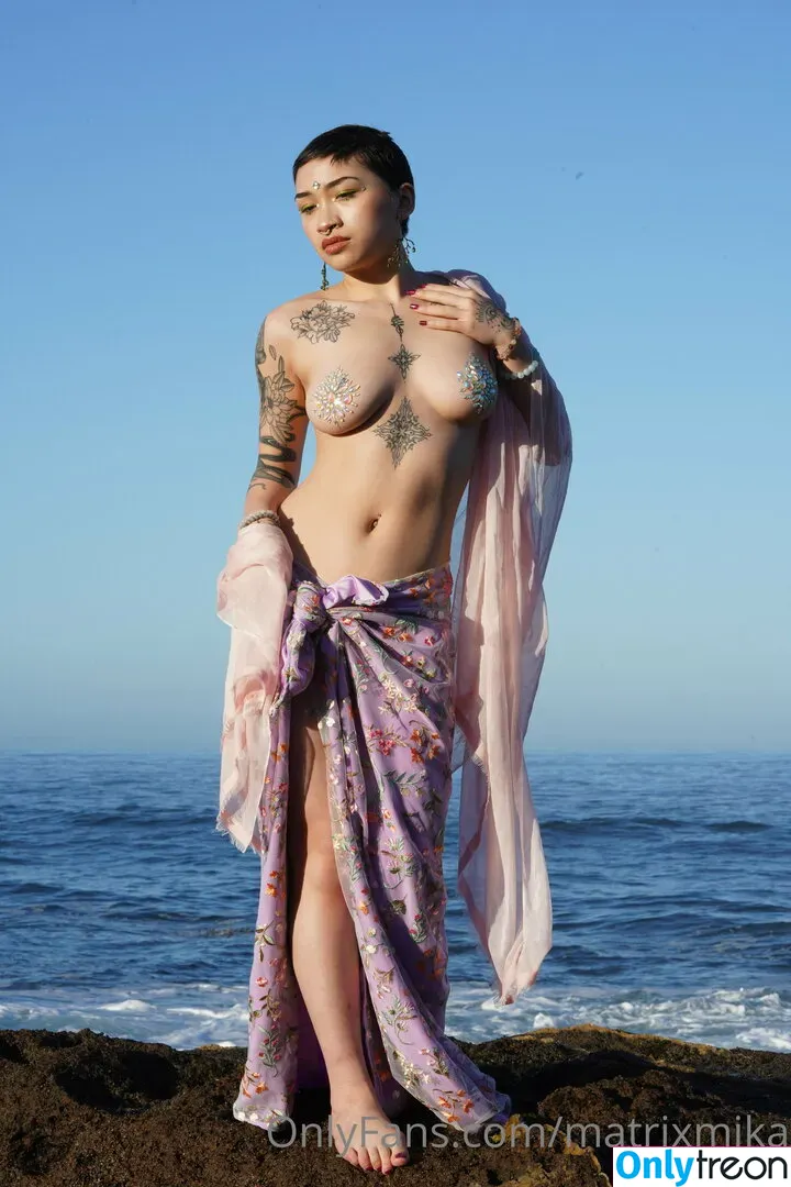 Matrixmika голая photo #0349 (ARIESV3NUS / Ariesvenus / Thiccuslyrata / Venusmatrix / matrixmicah)