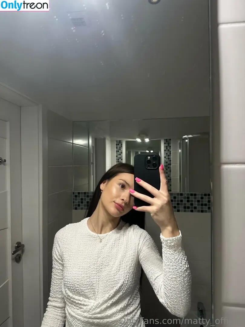 matty_official nude photo #0042 (matty.official)