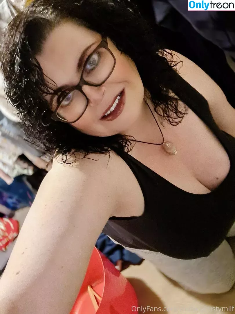 maturebustymom nude photo #0003 (thebusymommylife)