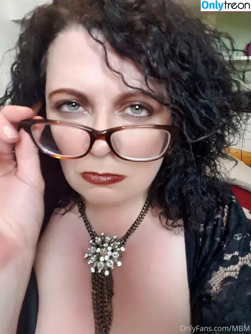 maturebustymom nude photo #0059 (thebusymommylife)