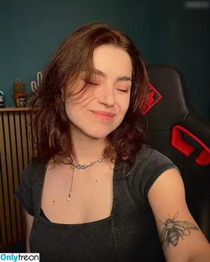 Maty / Twitch_Maty фото голая #0249