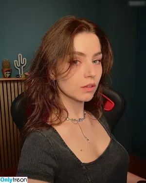 Maty / Twitch_Maty фото голая #0250