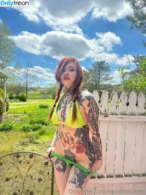 Maud Franklen / maudnoir / maudsuicide nude photo #3286