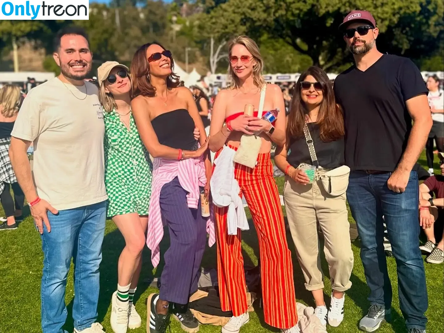 Maude Garrett голая photo #0038 (geekbomb / maudegarrett)