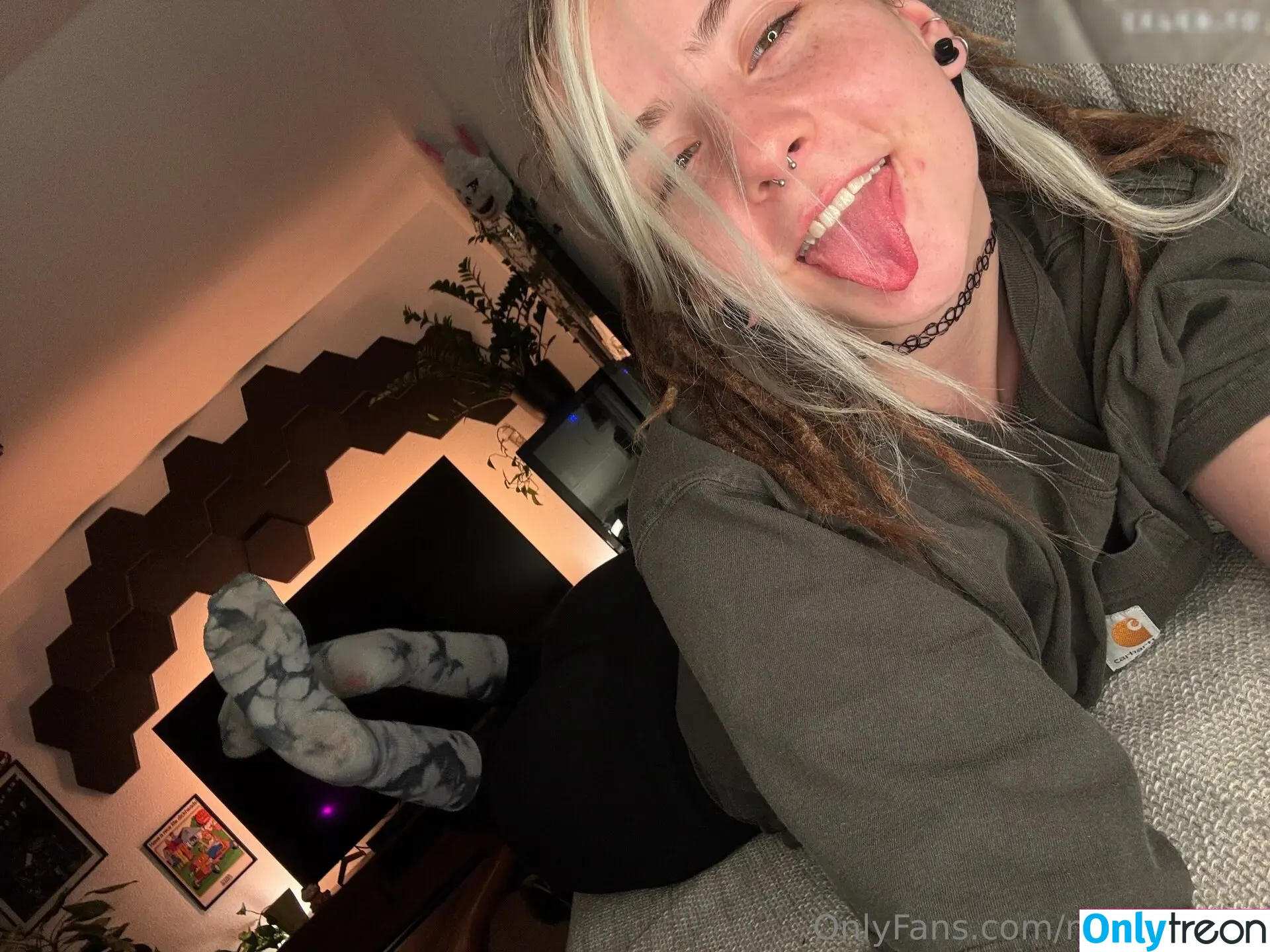 Maxes nude photo #0050 (Maxes)
