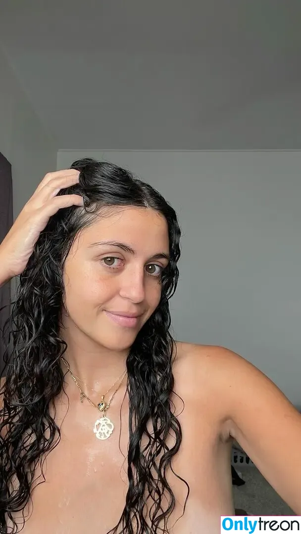 Maya Abdallah nude photo #0081 (maya.abdallah / mayuhnaise)