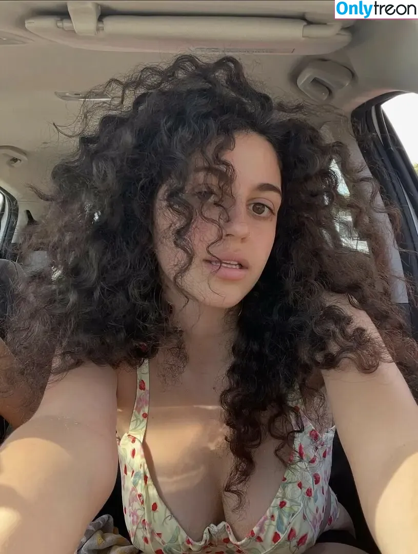Maya Abdallah nude photo #0091 (maya.abdallah / mayuhnaise)