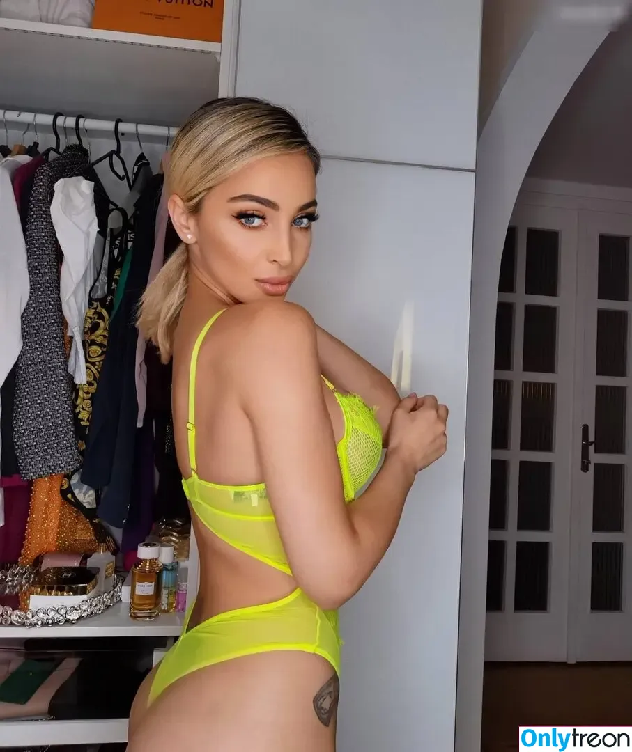 Maya berovic nude photo #0011 (mayaberovicofficial)