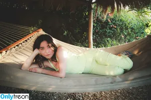 Maya Erskine / mayaerskine фото голая #0002