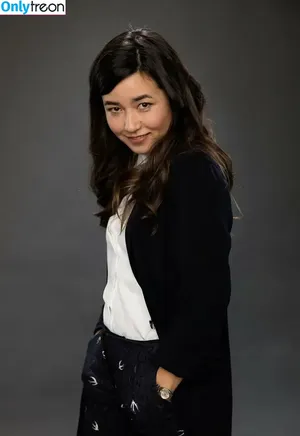 Maya Erskine / mayaerskine фото голая #0015