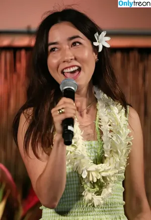 Maya Erskine / mayaerskine фото голая #0023