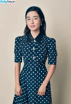 Maya Erskine / mayaerskine фото голая #0027